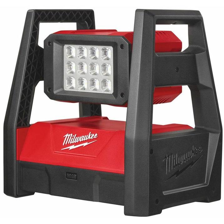 M18™ HOAL-0   High output area lamp